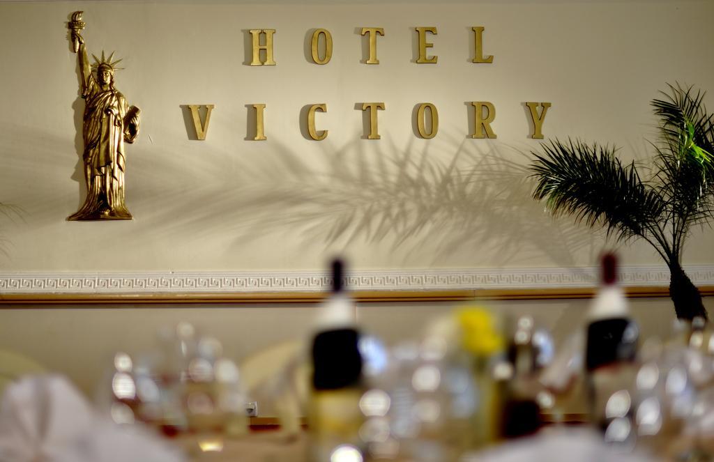 Hotel Victory 普里什蒂纳 外观 照片